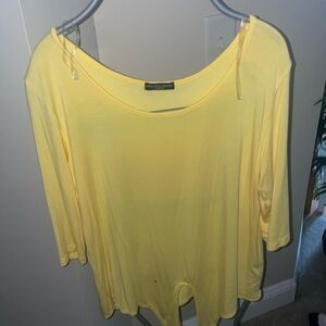 Cha cha vente yellow top size medium